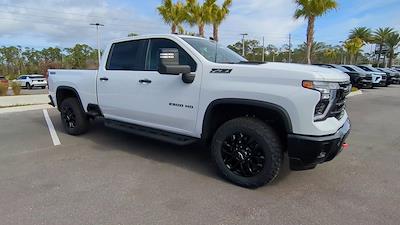 2026 Chevrolet Silverado 2500 Crew Cab 4WD Pickup for sale #41260679 - photo 2