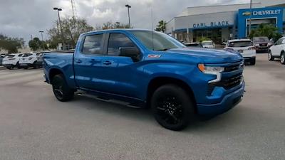 Used 2023 Chevrolet Silverado 1500 - photo 1