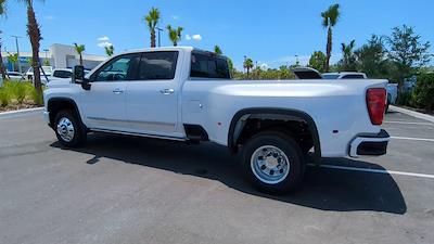 2025 Chevrolet Silverado 3500 Crew Cab 4WD Pickup for sale #4151467 - photo 2
