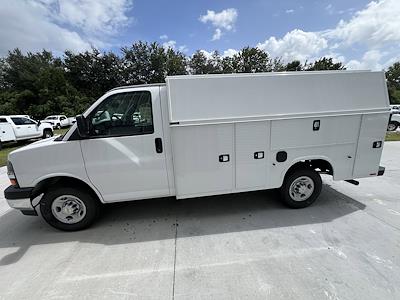 2025 Chevrolet Express 3500 Regular Cab RWD Cutaway for sale #F4151764 - photo 2