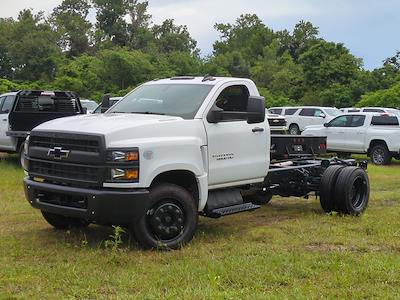 New 2024 Chevrolet Silverado 5500 - photo 1