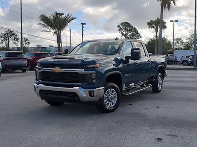 Used 2025 Chevrolet Silverado 2500 - photo 1