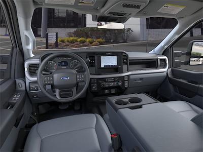 New 2026 Ford F-550 - photo 1