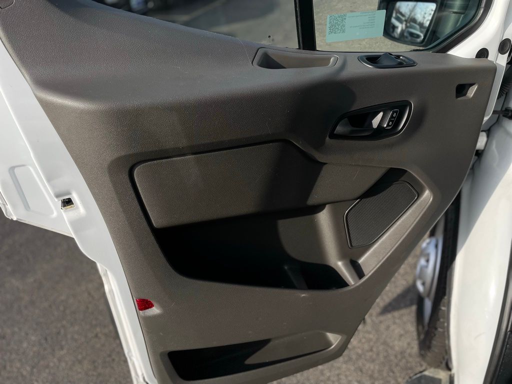Used 2023 Ford Transit 250 - photo 15
