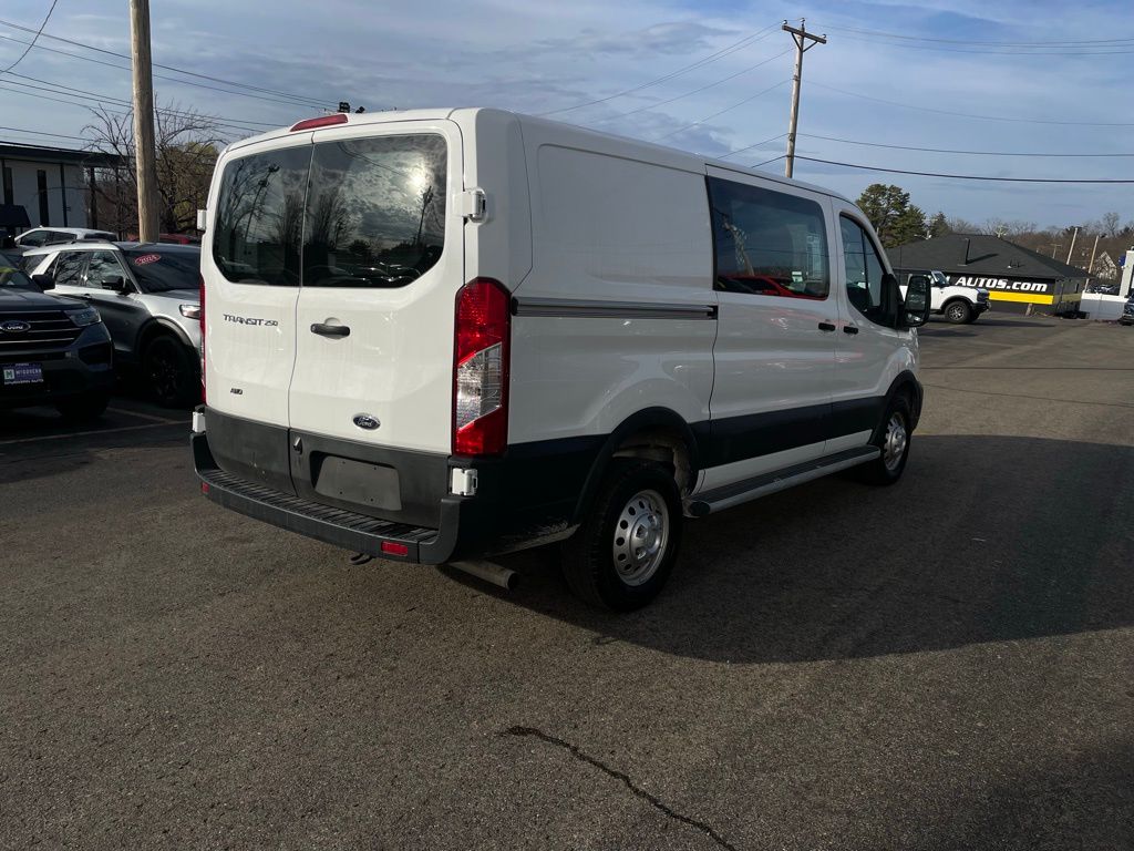 Used 2023 Ford Transit 250 - photo 8