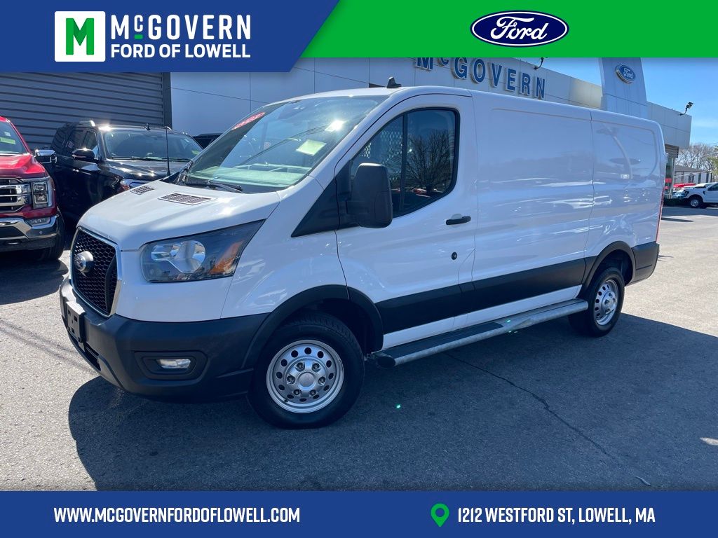 Used 2023 Ford Transit 250 - photo 1