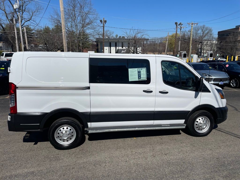 Used 2023 Ford Transit 250 - photo 9