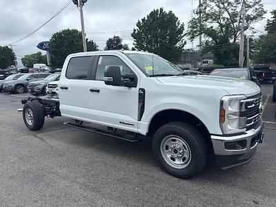 New 2025 Ford F-350 XL Crew Cab 4WD Cab Chassis for sale #FN6317 - photo 1