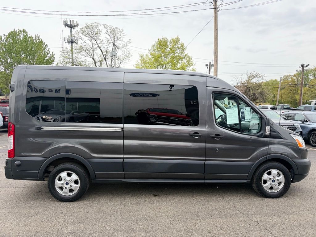Used 2018 Ford Transit 250 - photo 10