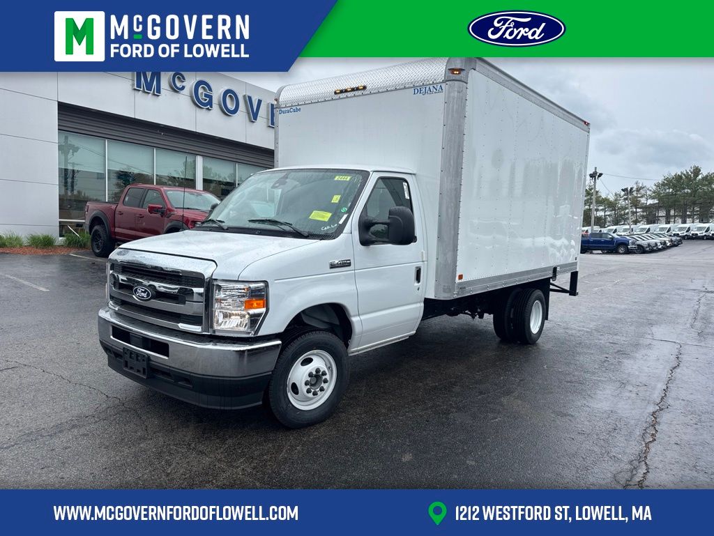 New 2027 Ford E-450 - photo 1