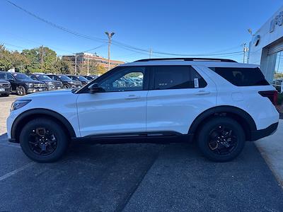 2027 Ford Explorer 4WD SUV for sale #FN7530 - photo 2