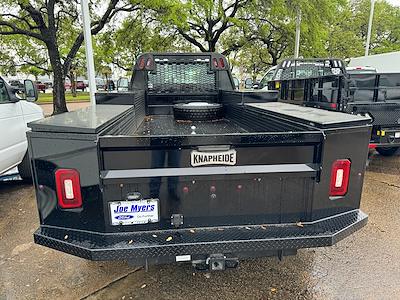 2023 Ford F-600 Regular Cab DRW 4x4, Knapheide PGTD Gooseneck Flatbed Truck for sale #PDA03476 - photo 2