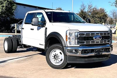 New 2025 Ford F-450 Crew Cab Cab Chassis for sale #SEC20688 - photo 1
