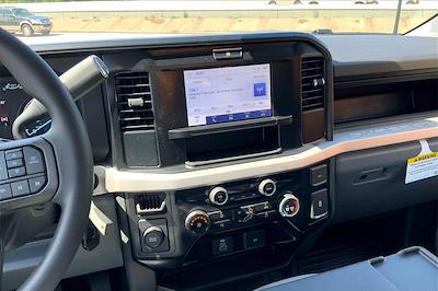 New 2025 Ford F-450 - photo 1