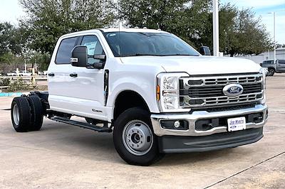 2026 Ford F-350 Crew Cab DRW 4x4 Cab Chassis for sale #TEC86101 - photo 1