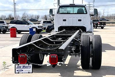 New 2027 Ford F-750 - photo 1
