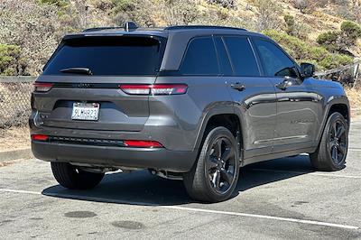 Used 2024 Jeep Grand Cherokee Altitude for sale #108126 - photo 2