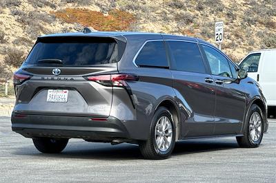 2022 Toyota Sienna FWD Minivan for sale #108176 - photo 2