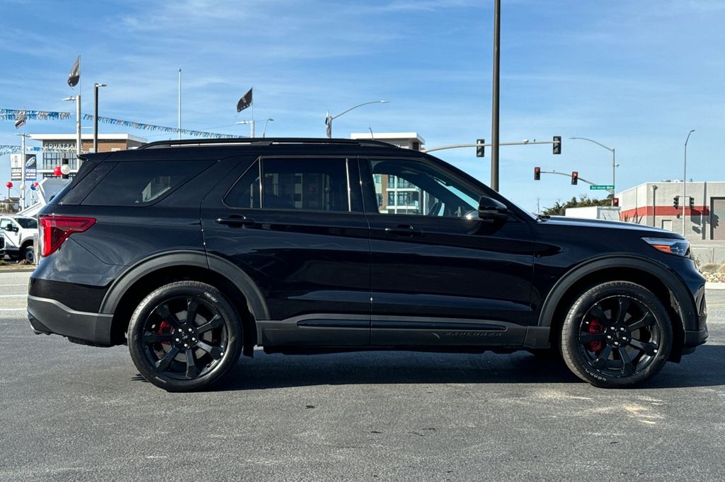 Used 2022 Ford Explorer - photo 6