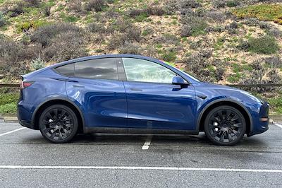 Used 2022 Tesla Model Y - photo 1