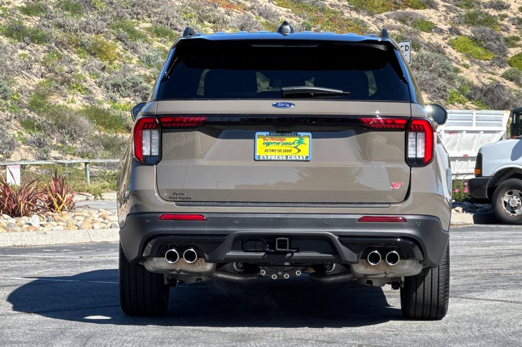 New 2026 Ford Explorer - photo 7