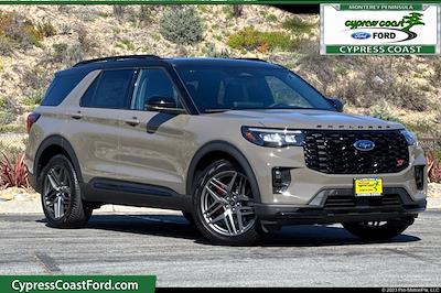 New 2026 Ford Explorer - photo 1