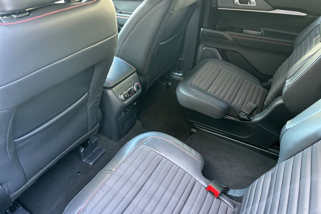 New 2026 Ford Explorer - photo 11