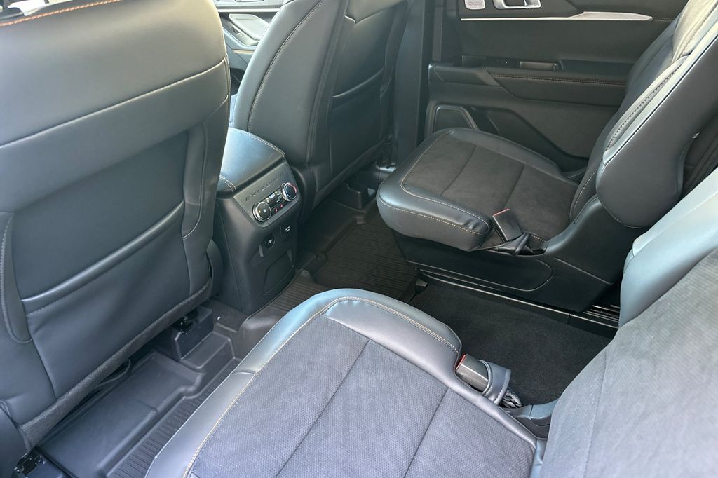 New 2026 Ford Explorer - photo 11