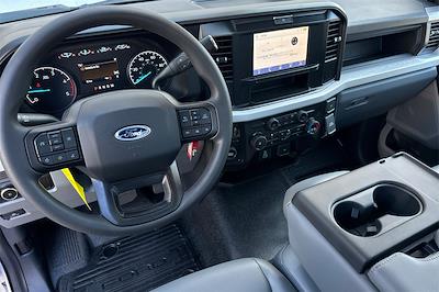 New 2025 Ford F-450 - photo 1