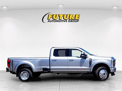 2023 Ford F-450 Crew Cab DRW 4x4 Pickup for sale #F109160A - photo 2