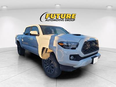 Used 2020 Toyota Tacoma - photo 1