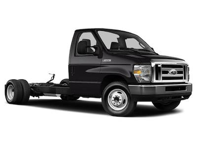 Used 2014 Ford E-350 - photo 1