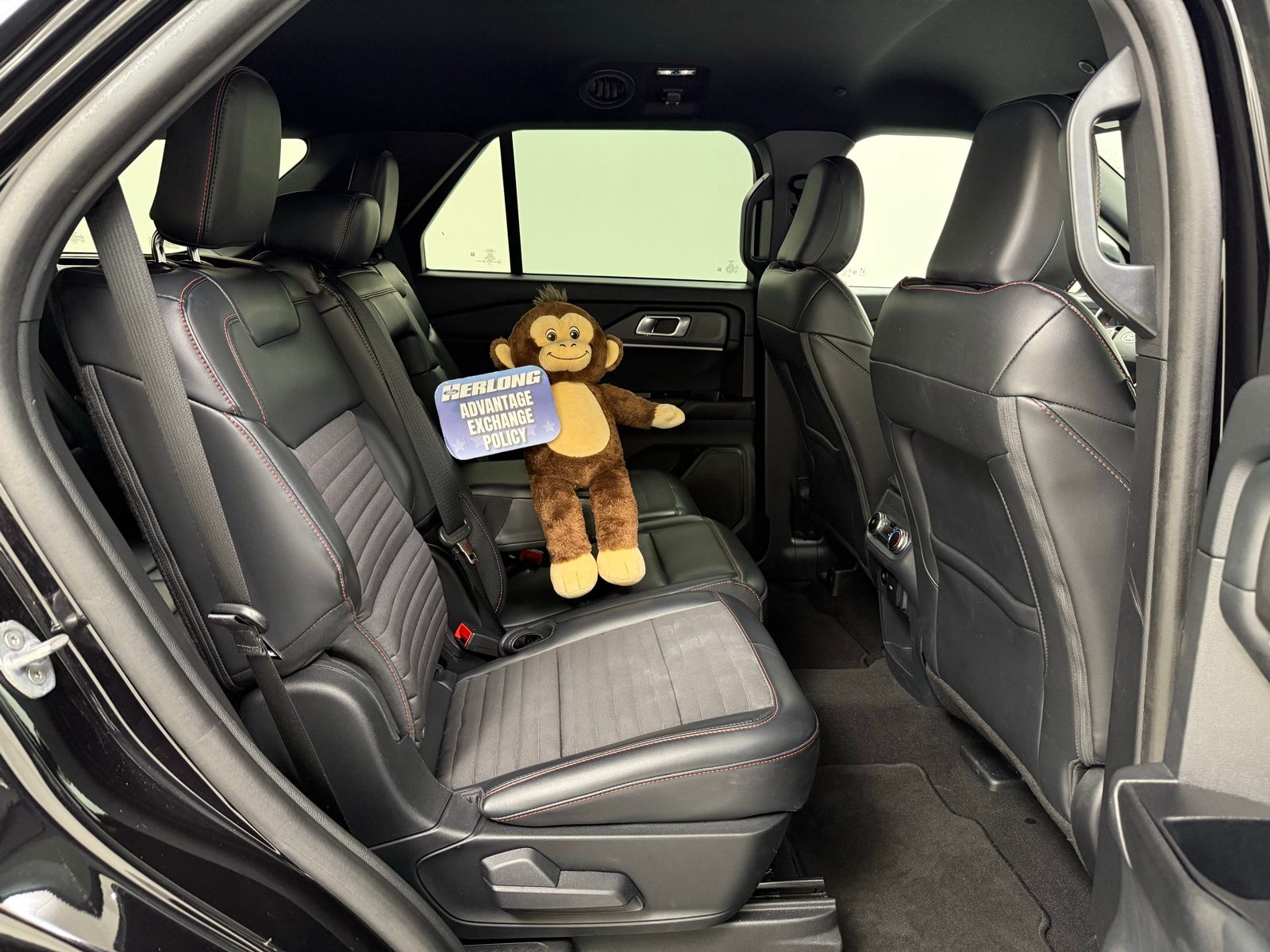 Used 2025 Ford Explorer - photo 29
