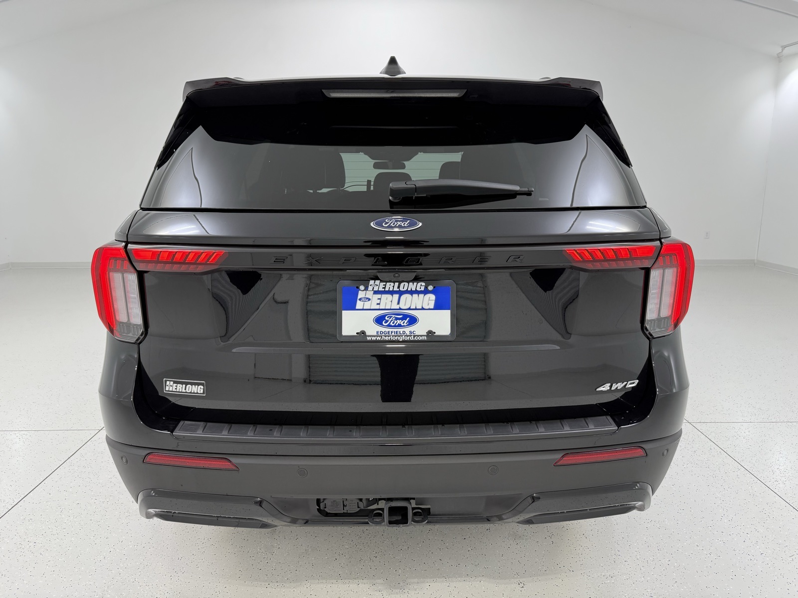 Used 2025 Ford Explorer - photo 9