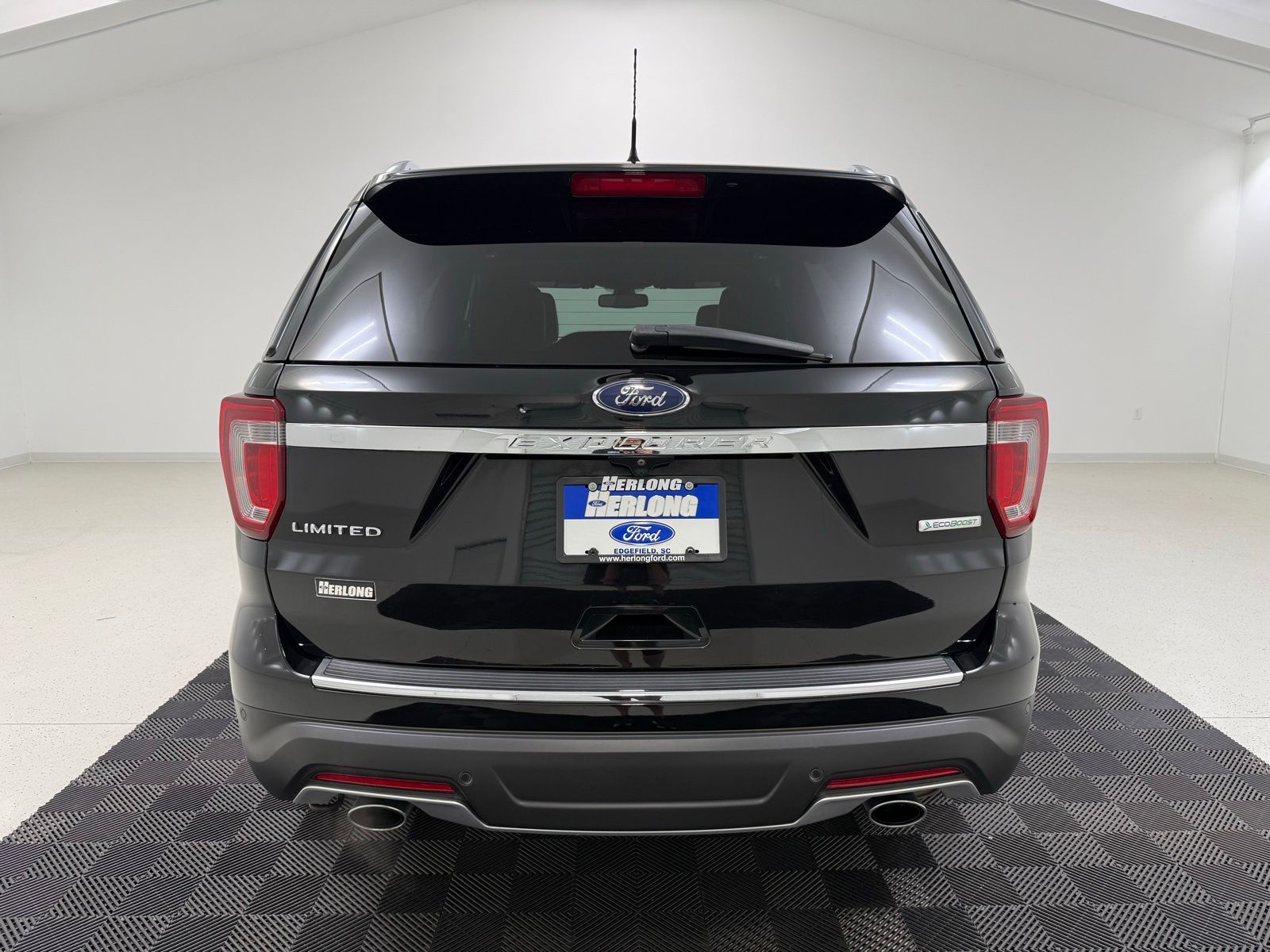 Used 2018 Ford Explorer - photo 32