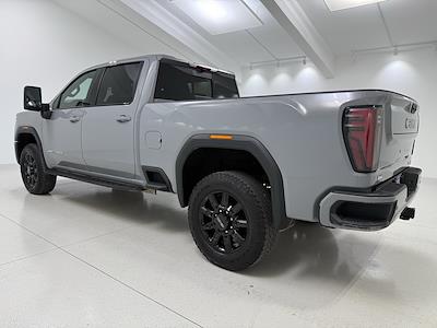 2025 GMC Sierra 2500 Crew Cab 4WD Pickup for sale #T8122A - photo 2