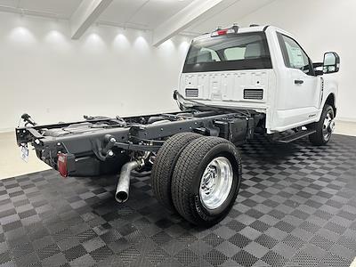 2025 Ford F-350 Regular Cab DRW 4WD Cab Chassis for sale #T8251 - photo 2
