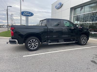 Used 2021 Chevrolet Silverado 1500 LT Crew Cab for sale #T8271B - photo 2