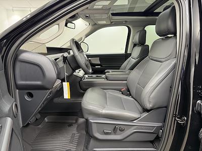 New 2025 Ford Expedition - photo 1