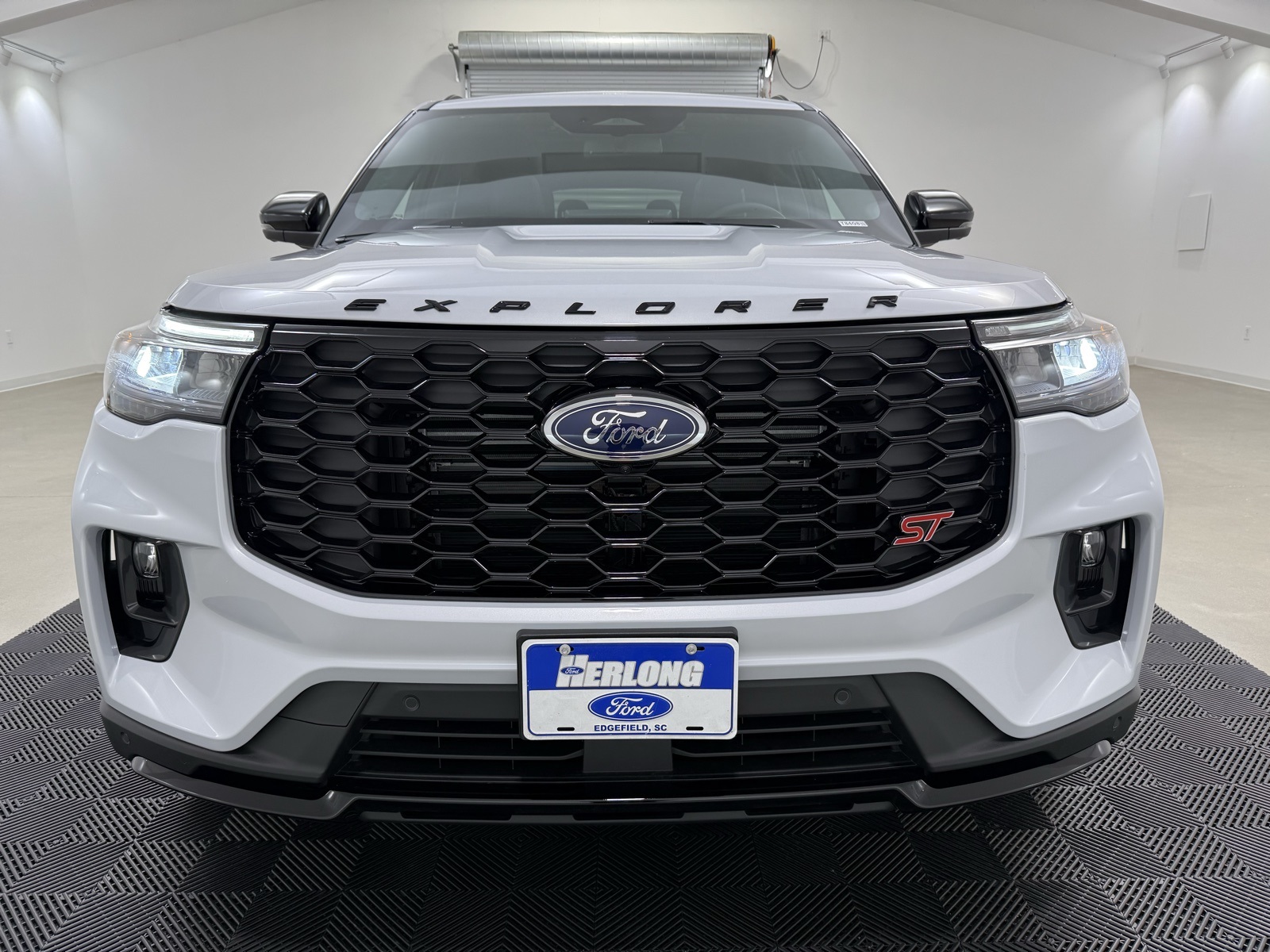 New 2026 Ford Explorer - photo 6