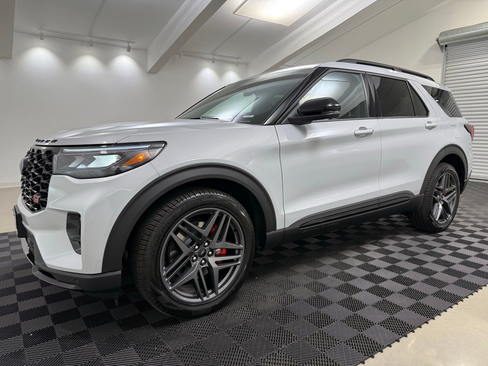 New 2026 Ford Explorer - photo 7