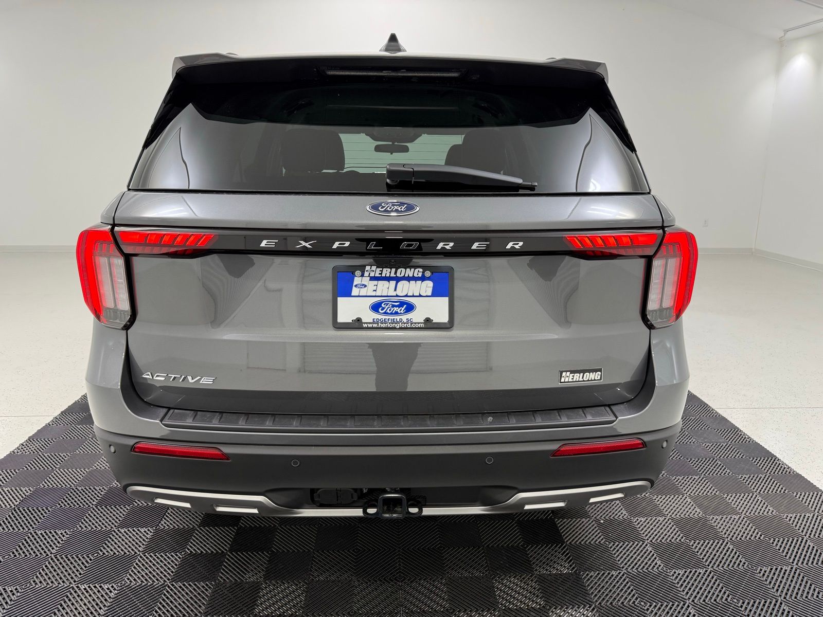 New 2026 Ford Explorer - photo 8