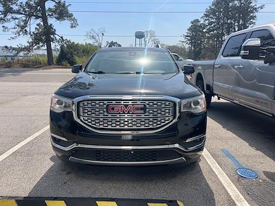 Used 2017 GMC Acadia - photo 1