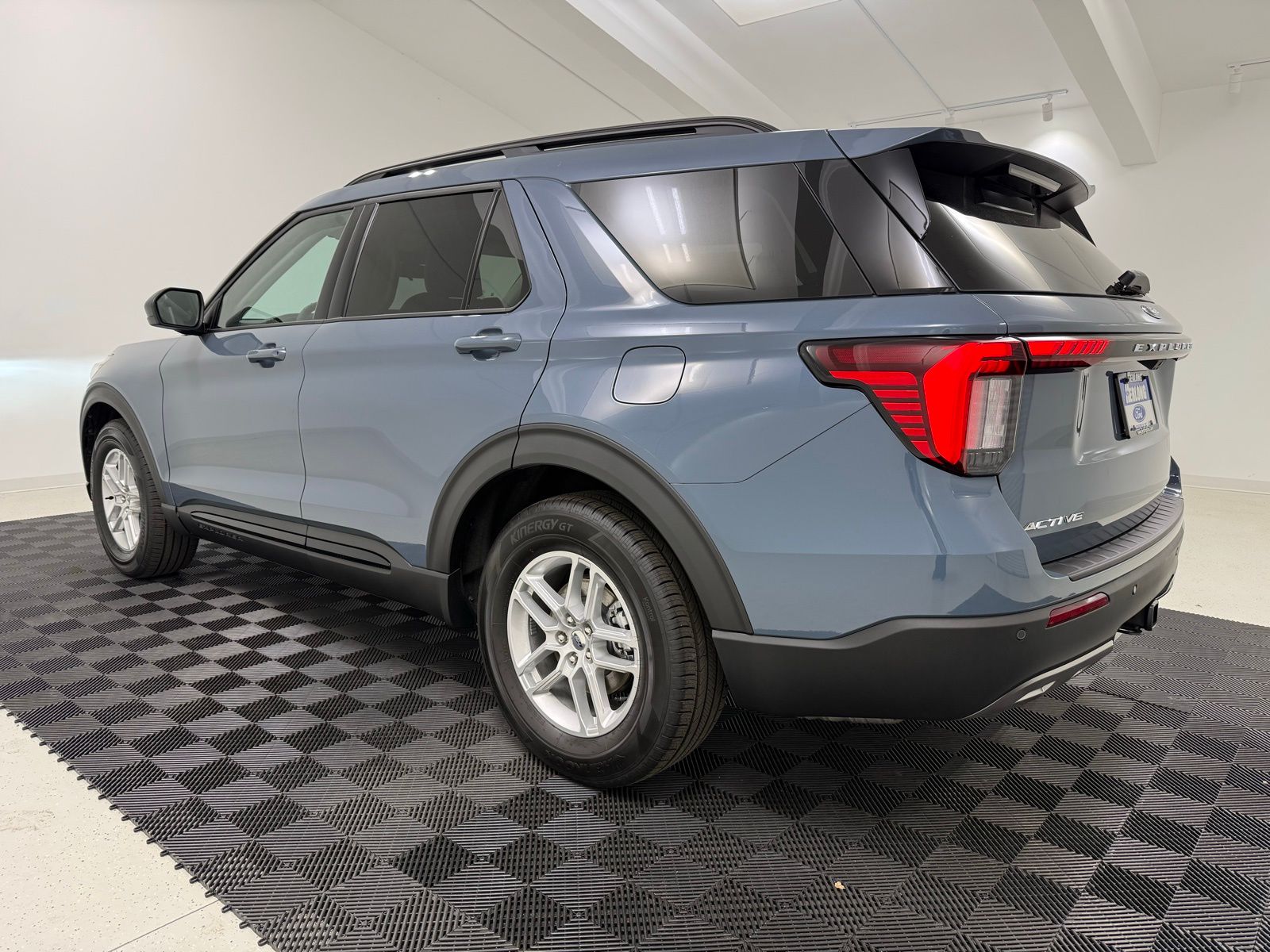 New 2026 Ford Explorer - photo 8
