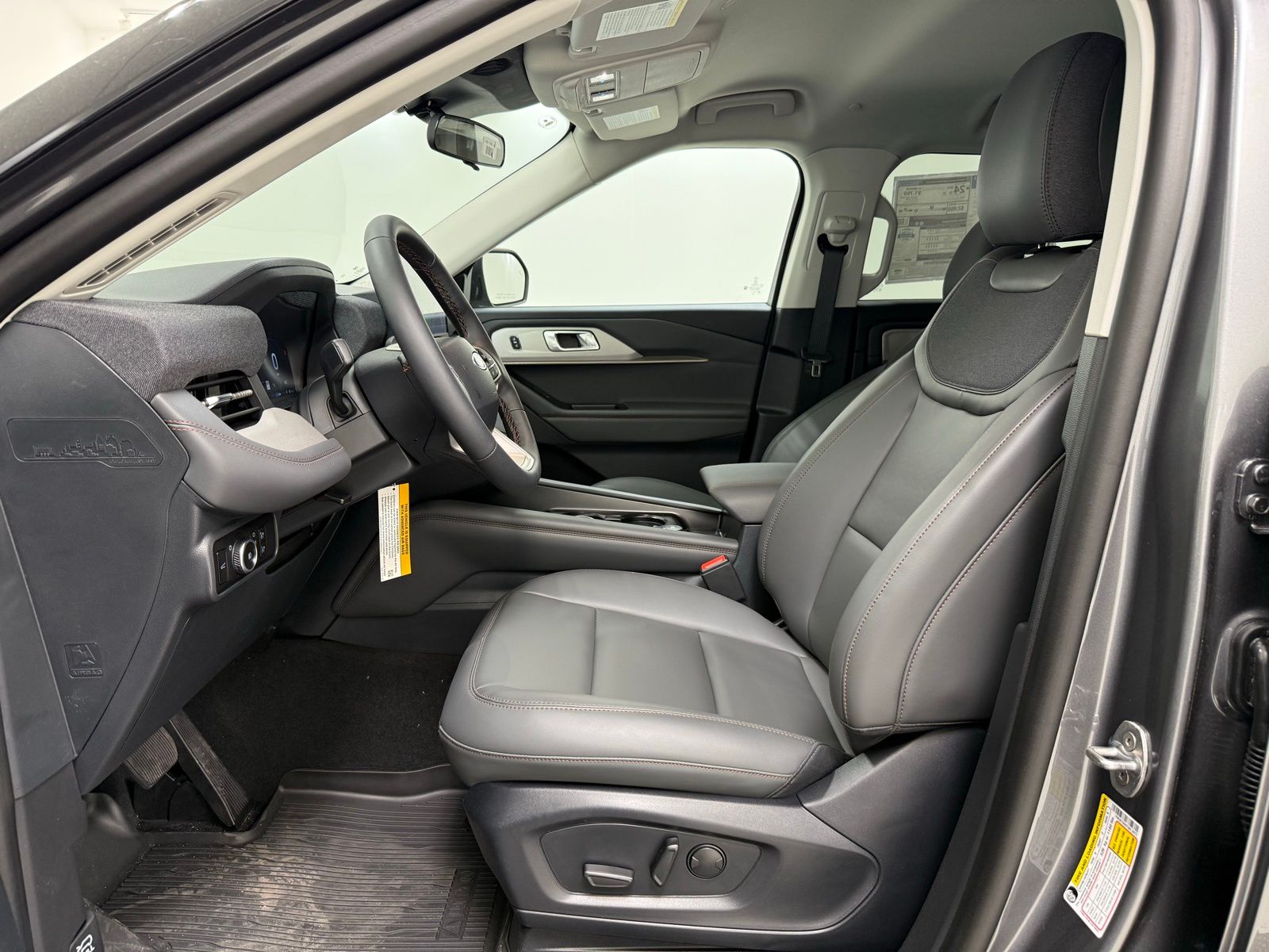 New 2026 Ford Explorer - photo 15