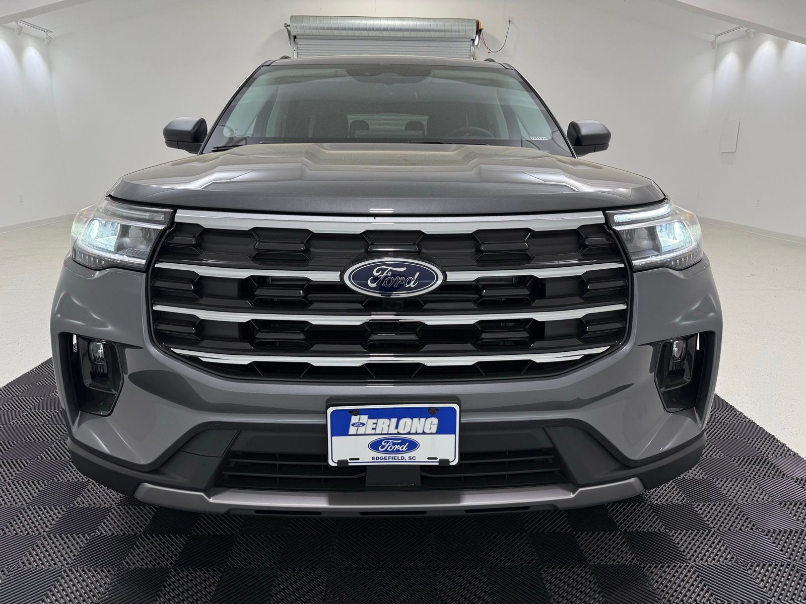 New 2026 Ford Explorer Active - photo 2