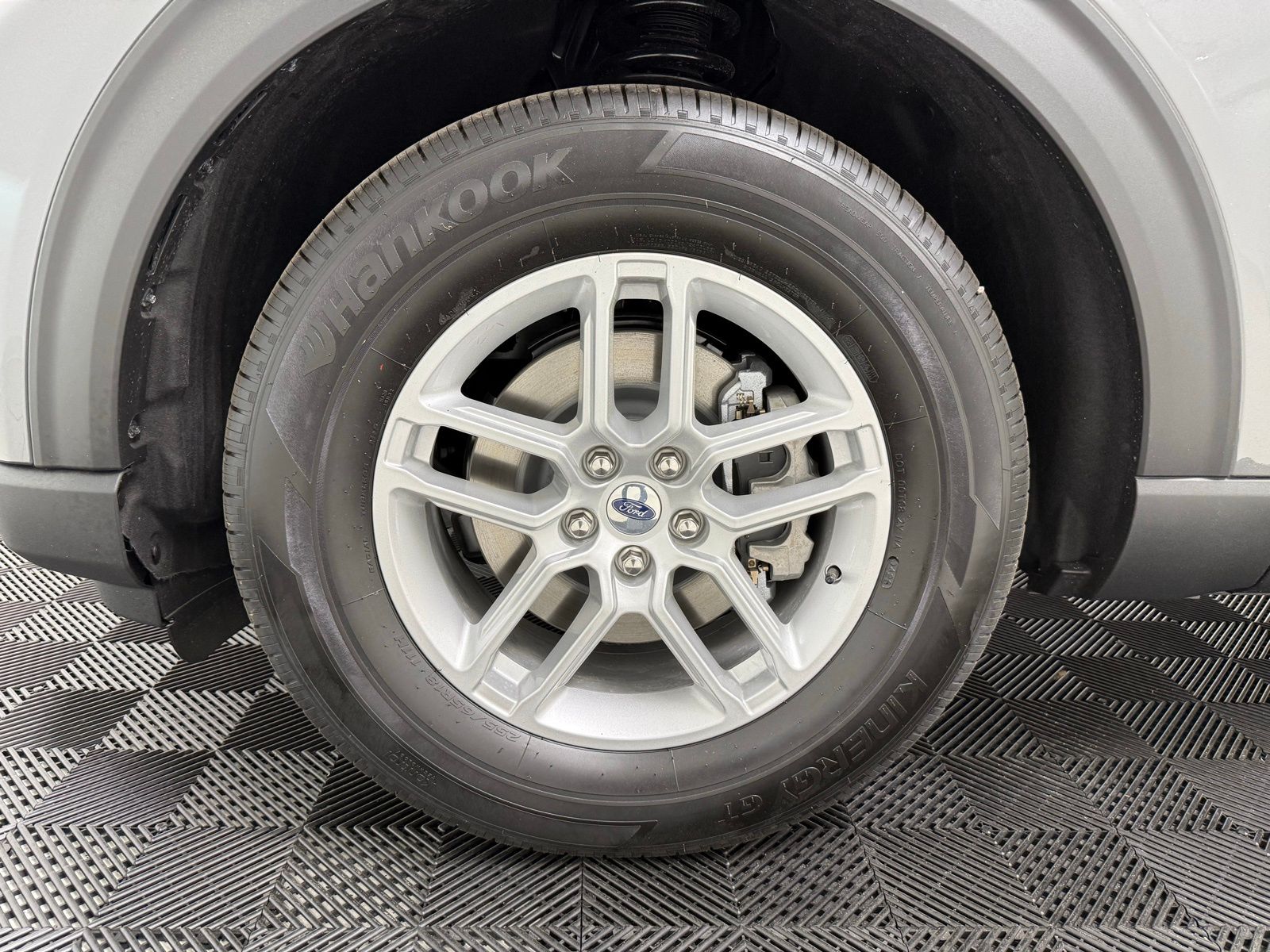 New 2026 Ford Explorer - photo 11