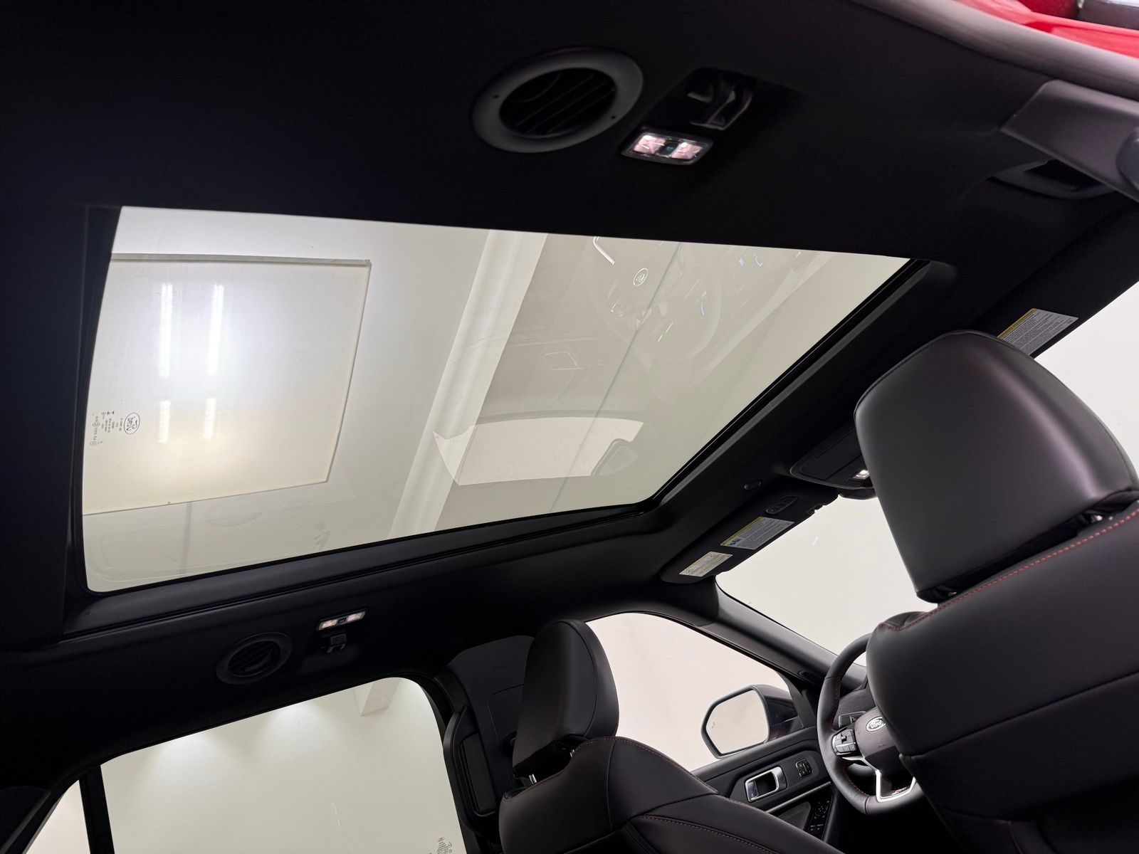 New 2026 Ford Explorer - photo 32