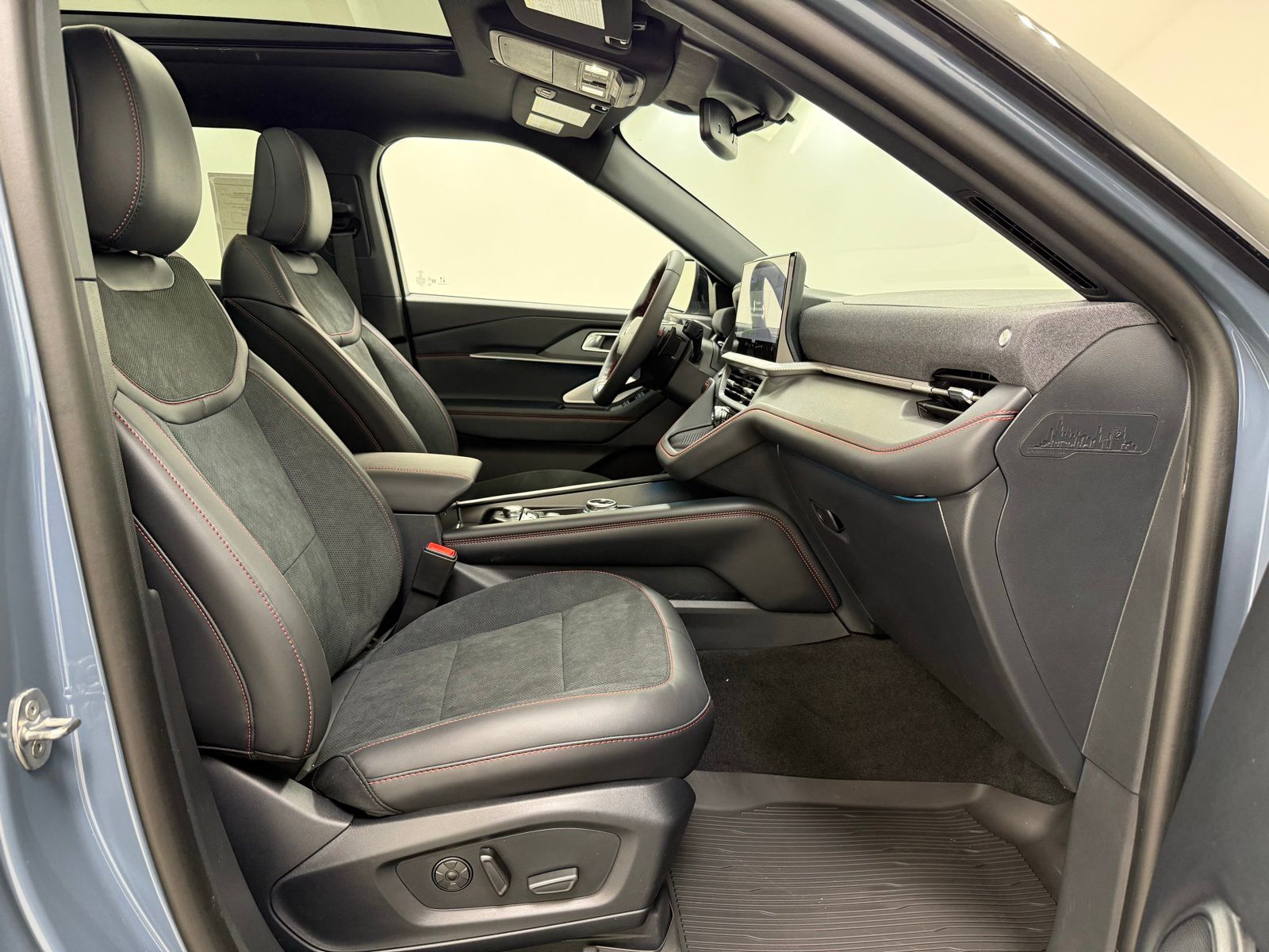 New 2026 Ford Explorer - photo 30
