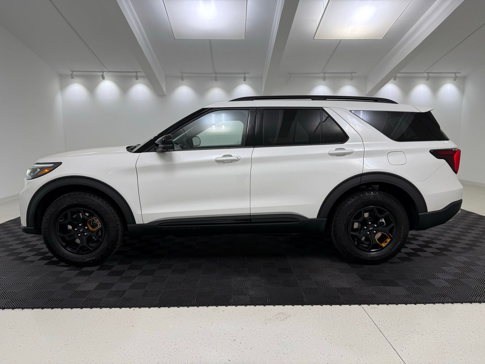 New 2026 Ford Explorer - photo 6